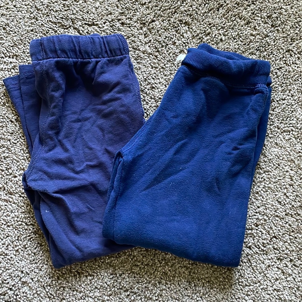 ✨Bundle✨ Carters Boys’ Size 6 Sweatpants